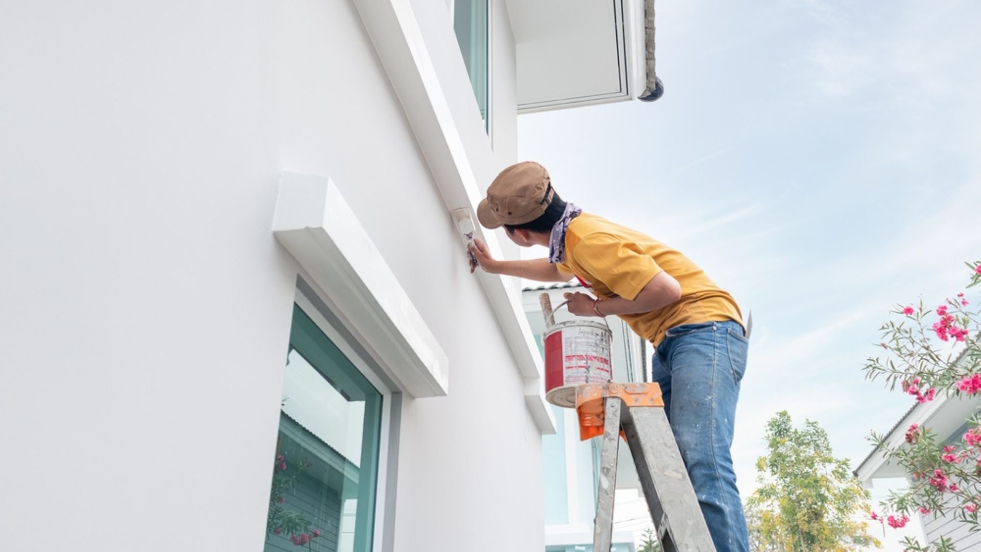 What Weather or Temperature is Ideal for Exterior Paint